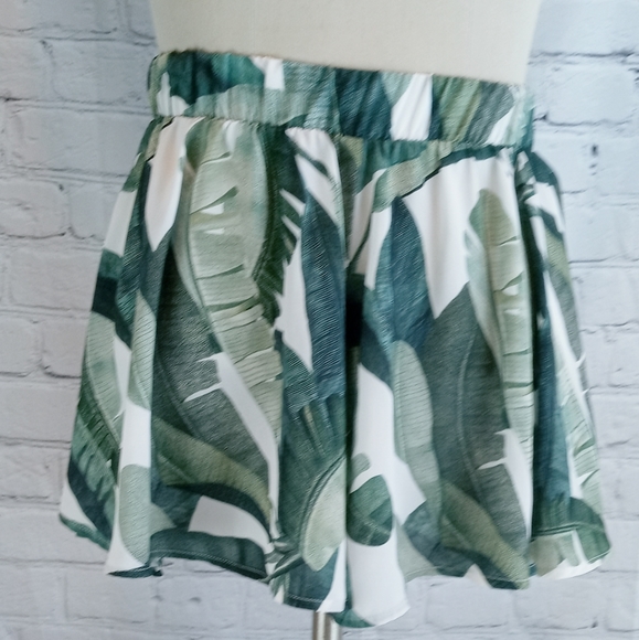 SHOW ME YOUR MUMU* SHORTS - Picture 15 of 16